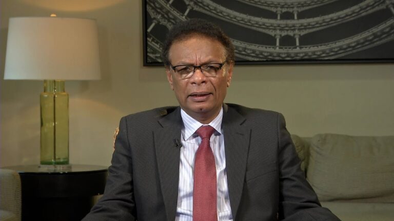 النور حمد: تعيين كامل إدريس والإعيسر “إهانة للدولة والشعب السوداني”