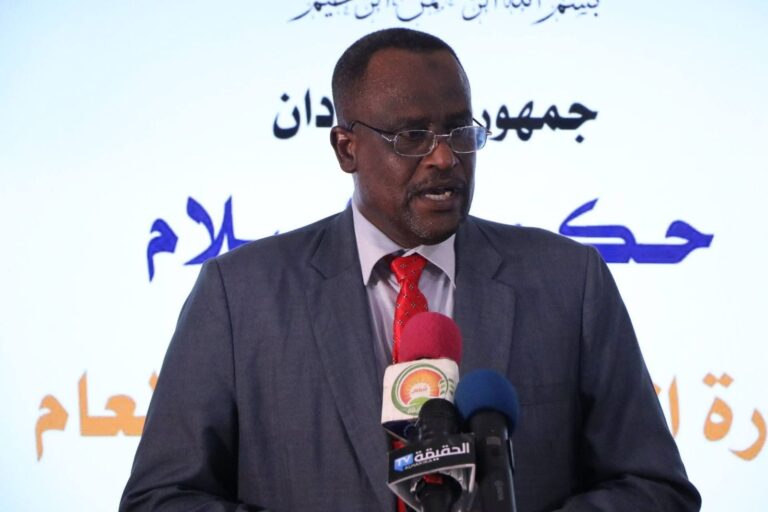 حكومة السلام تعلن الأحد المقبل موعداً لامتحانات الشهادة السودانية