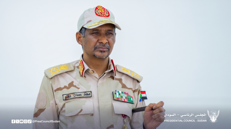 المجلس الرئاسي يُسقط عضوية حمد محمد حامد خليفة ويُنهي ولايته حاكماً لإقليم كردفان